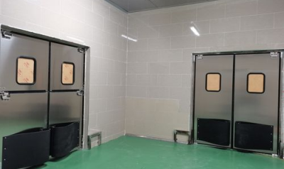 自由防撞門(mén)的加工優(yōu)勢(shì)及結(jié)構(gòu)特點(diǎn)