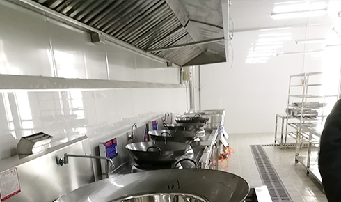 四川銳鍋餐飲管理有限公司