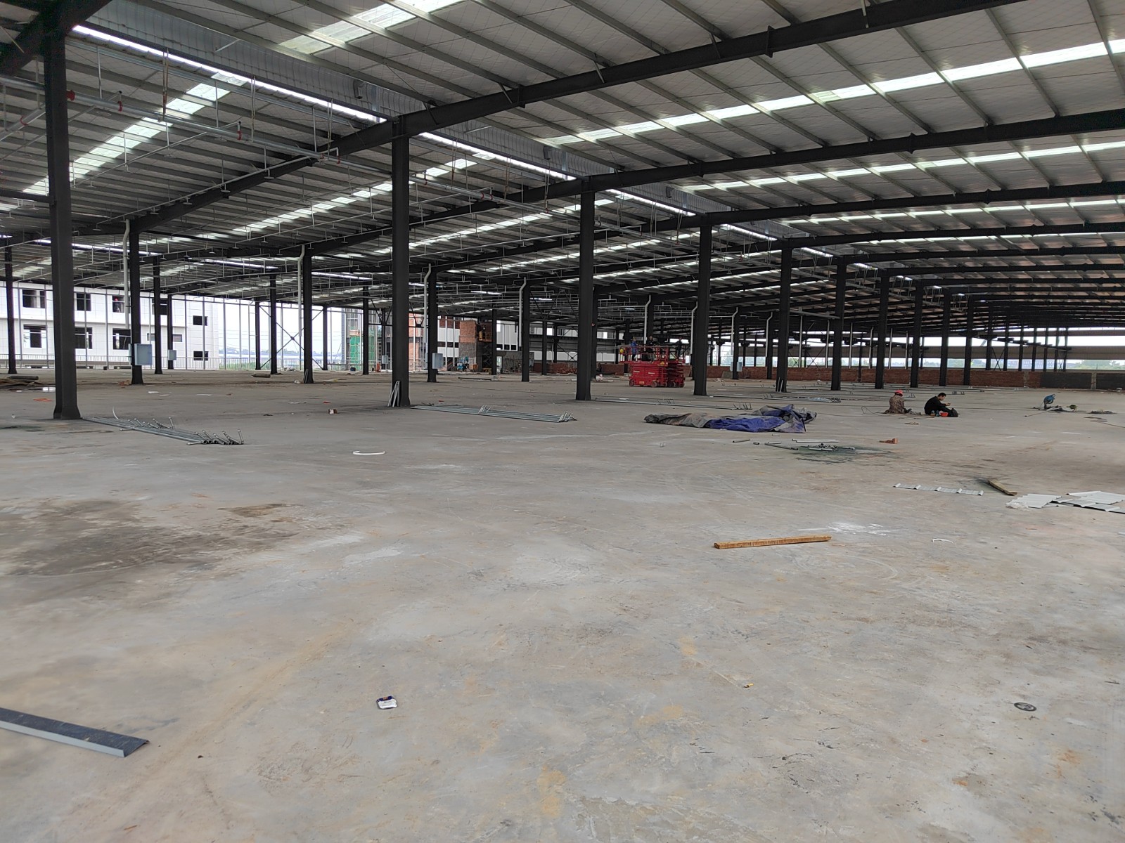 邛崍食品產(chǎn)業(yè)園1500平鋼結(jié)構(gòu)廠房出租