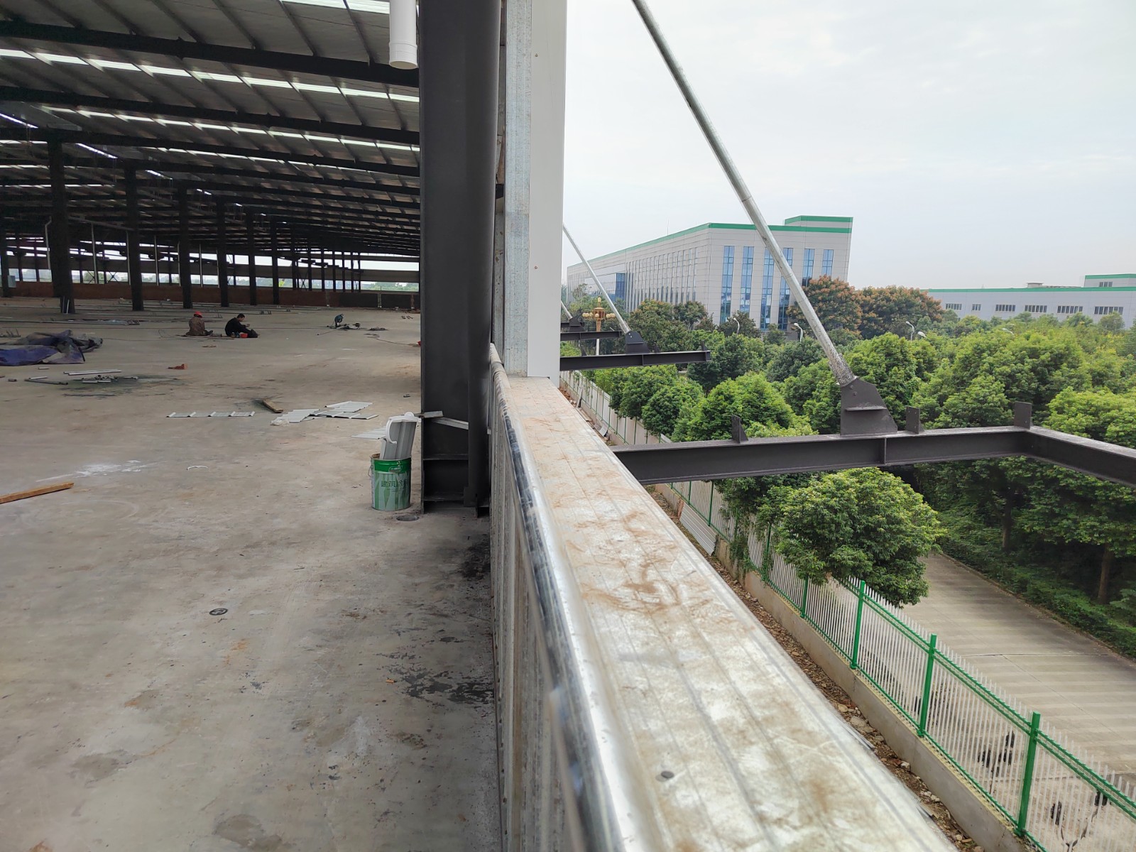 邛崍食品產(chǎn)業(yè)園1500平鋼結(jié)構(gòu)廠房出租