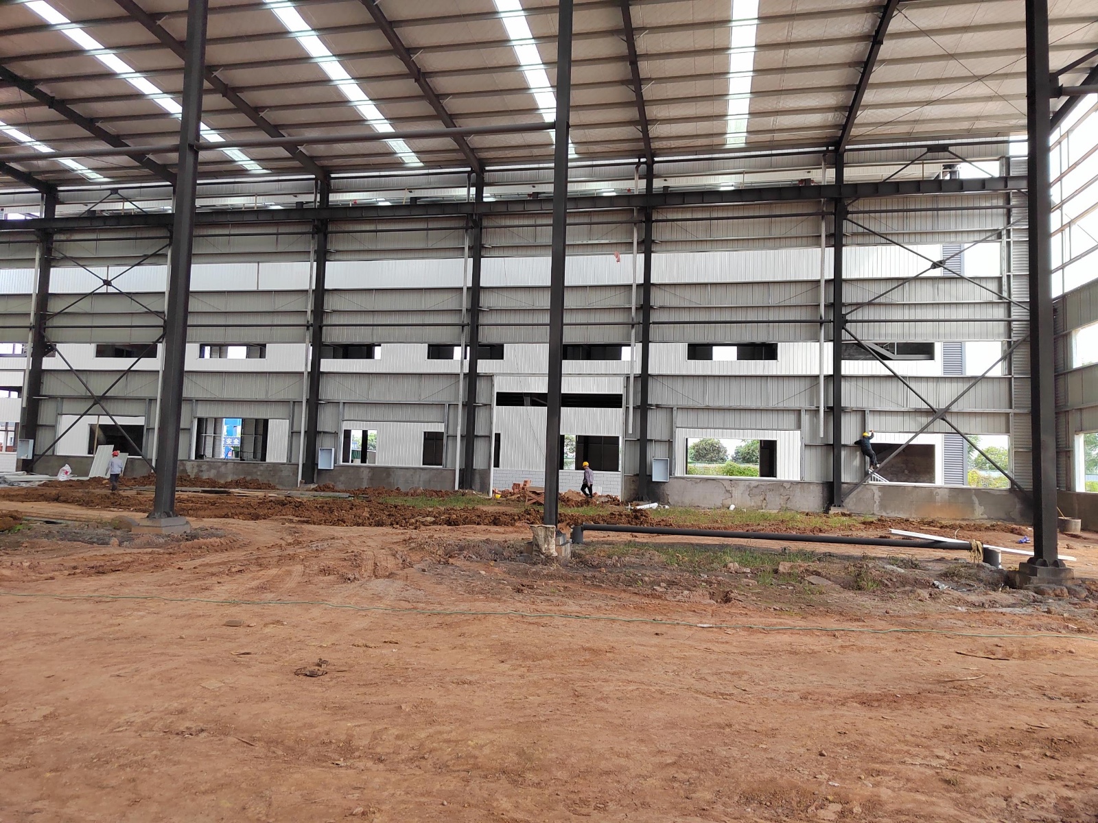 出租邛崍市華盛興邦食品產(chǎn)業(yè)園標(biāo)準(zhǔn)食品廠房7000平可分租