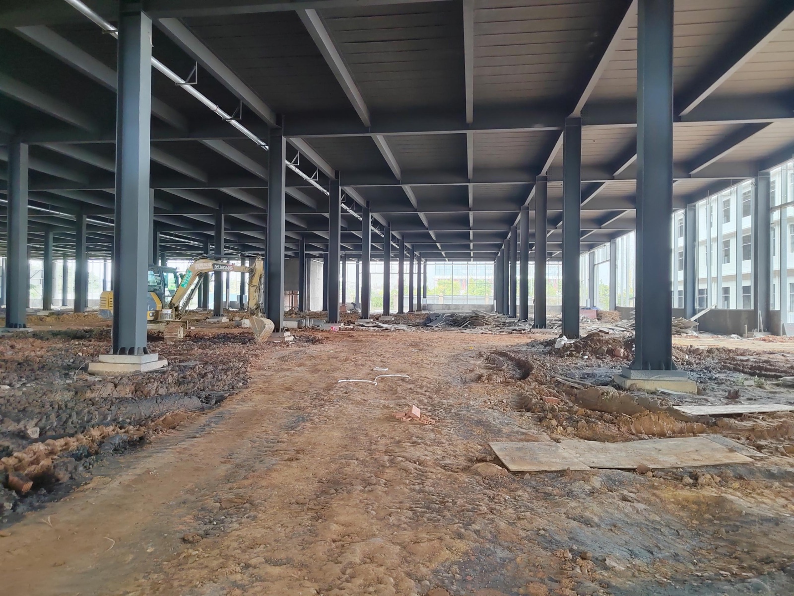 出租邛崍市華盛興邦食品產(chǎn)業(yè)園標(biāo)準(zhǔn)食品廠房7000平可分租