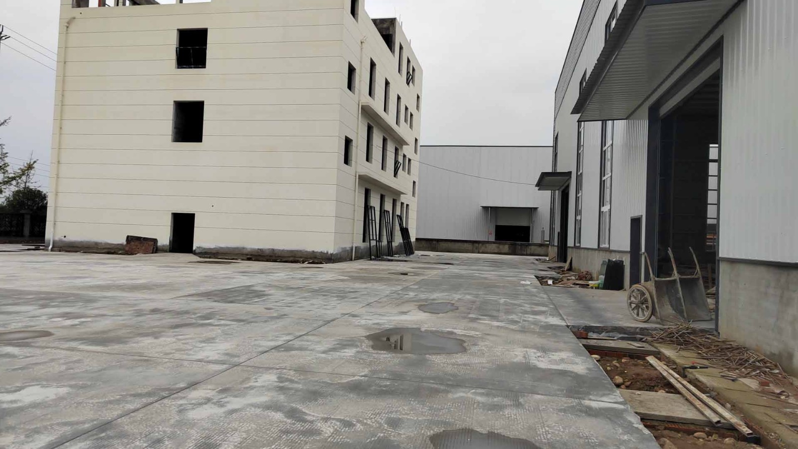 成都周邊蒲江食品產(chǎn)業(yè)園2400平標(biāo)準(zhǔn)食品廠房出租