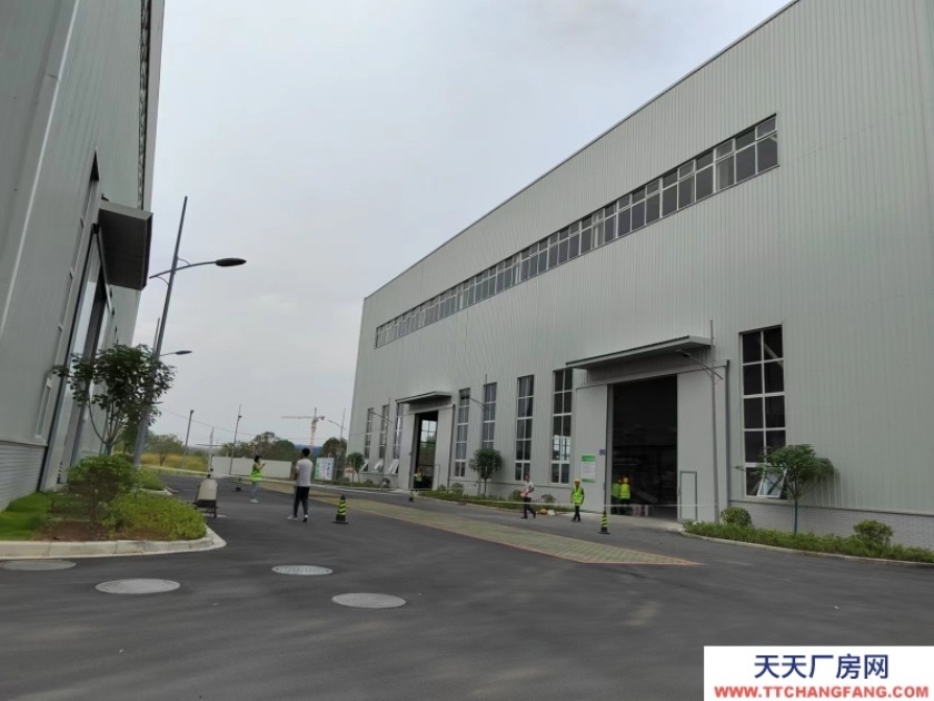 出租成都周邊食品園區(qū)標(biāo)準(zhǔn)廠房3700平米出租