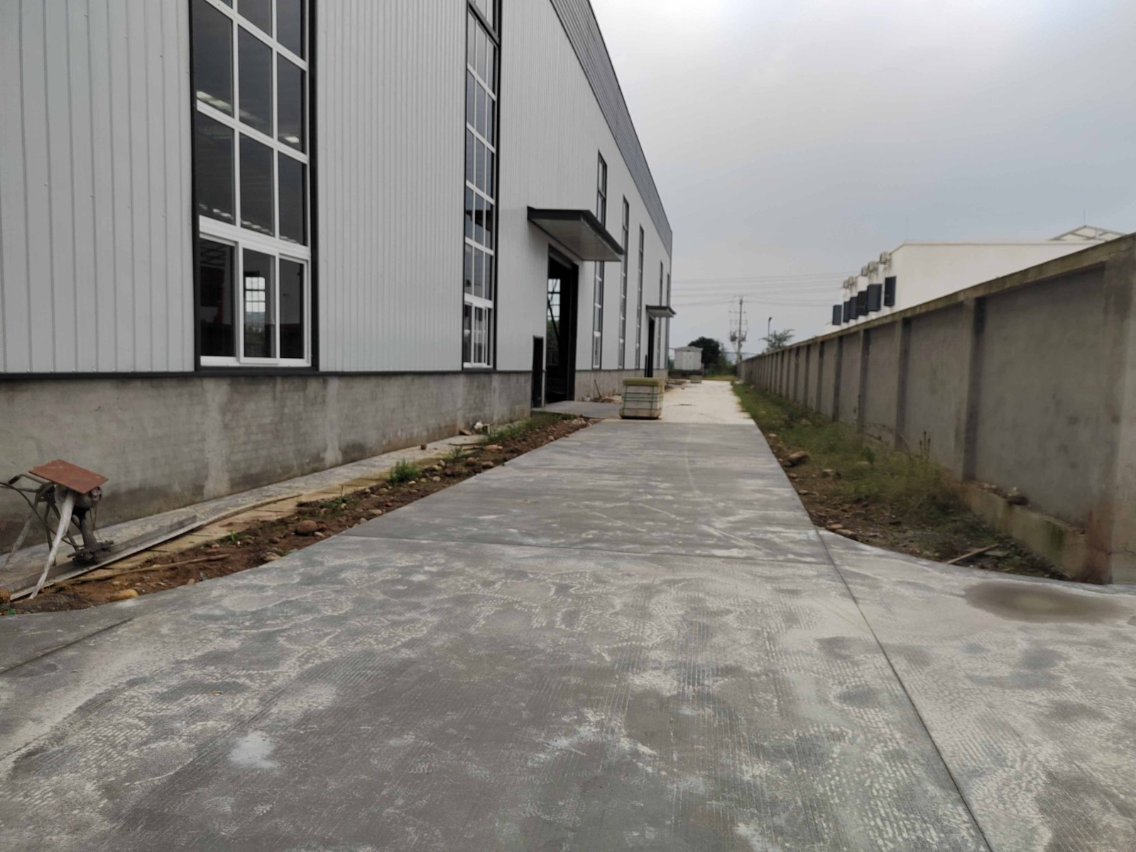 可辦環(huán)評食品行業(yè)準(zhǔn)入食品園區(qū)廠房出租6000平