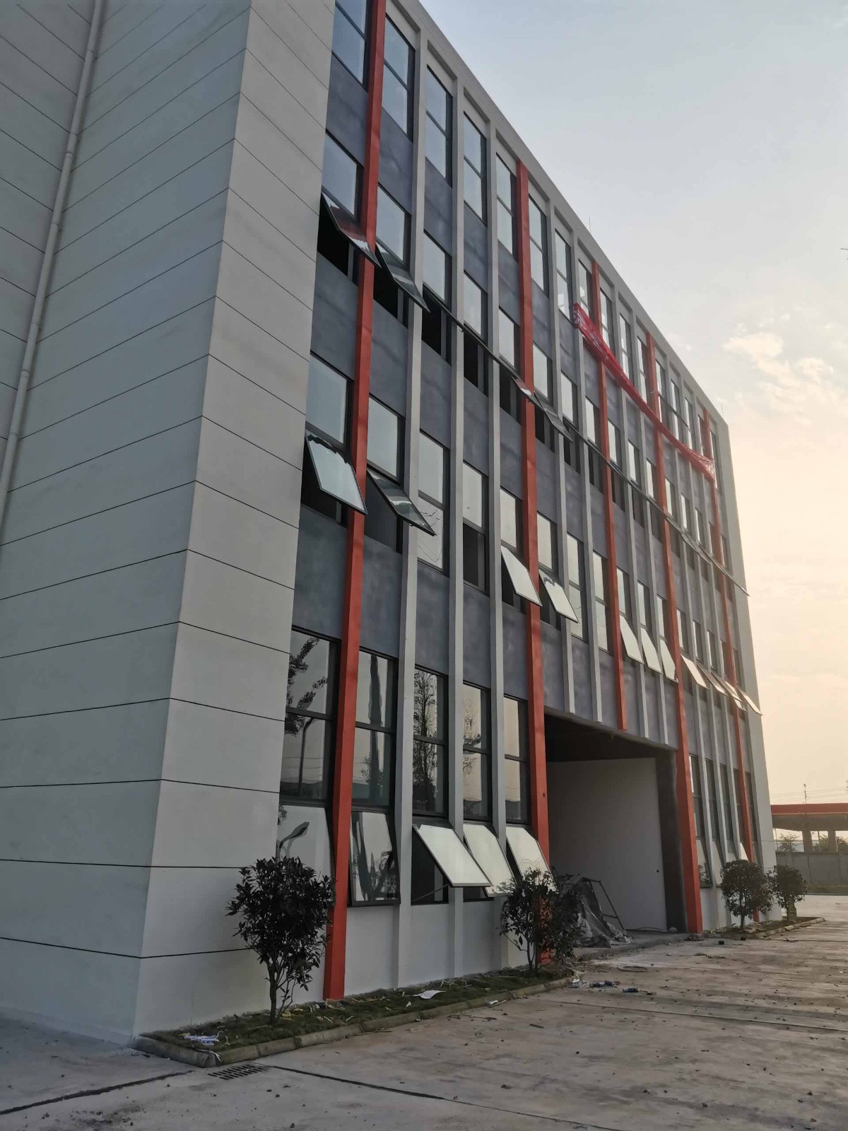 蒲江獨(dú)門獨(dú)院食品廠房出租5727平園區(qū)可辦環(huán)評(píng)