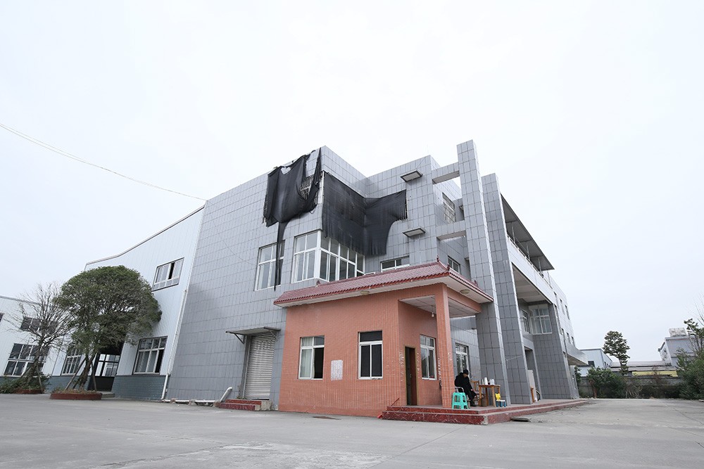 大邑沙渠園區(qū)標準鋼結構廠房出租