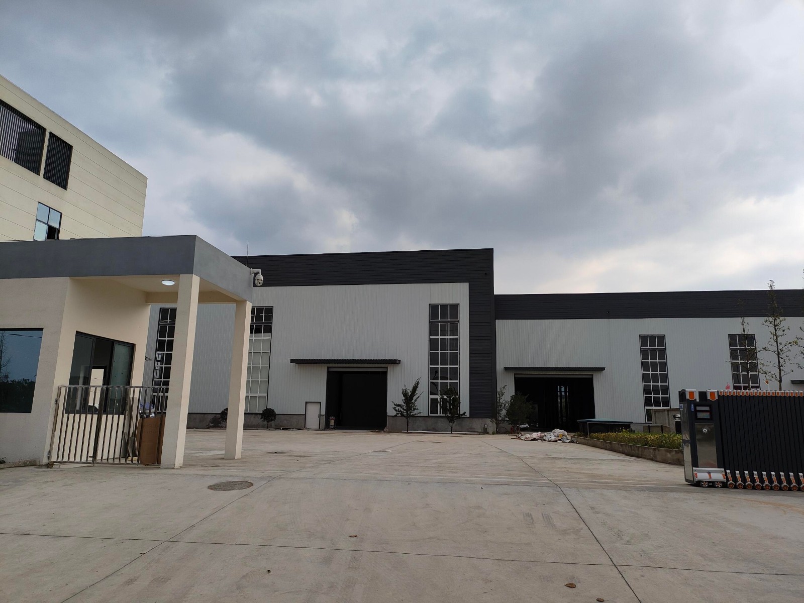 成都蒲江2000㎡毛肚加工廠房出租