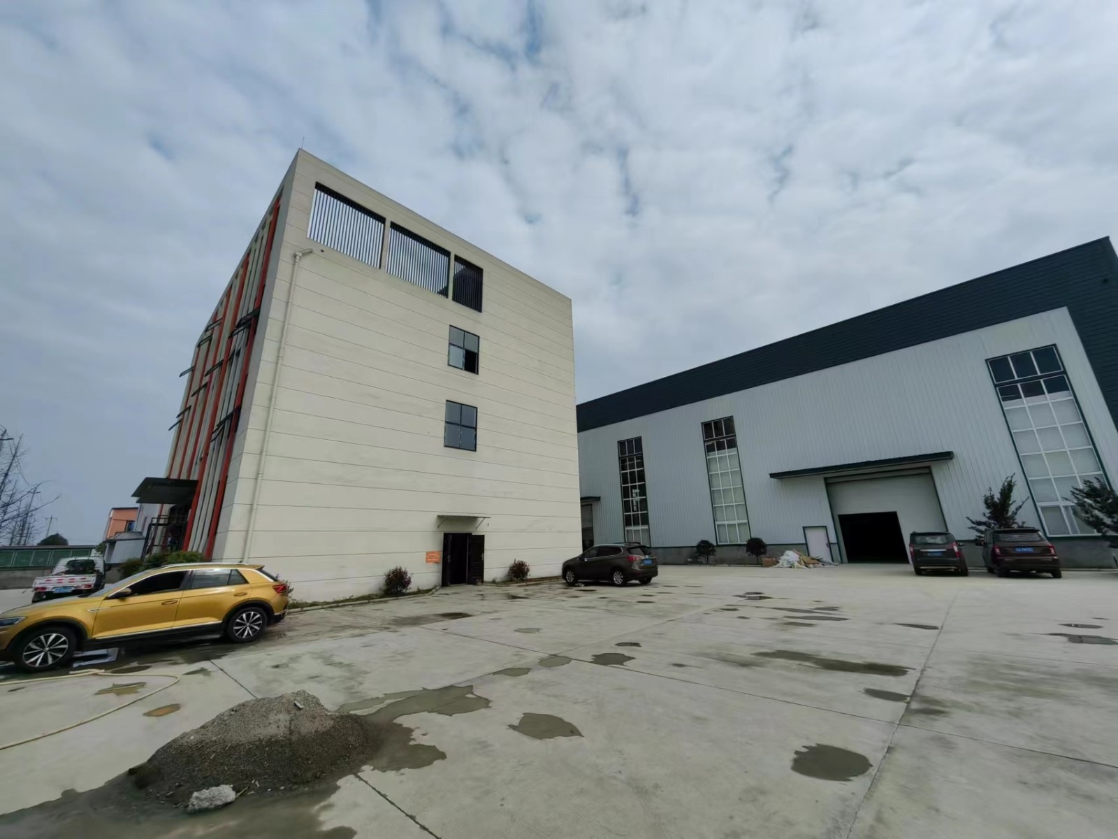 仁壽2500平米罐頭食品加工廠房出租，適合多品種生產(chǎn)