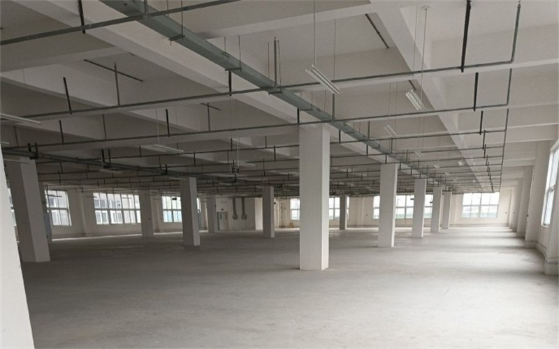 都江堰市2500平米冷凍飲品生產(chǎn)加工廠房出租